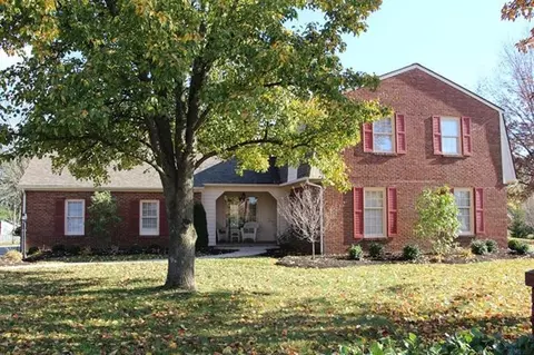 404 Clifton Ct, Winchester, KY 40391 photo 1