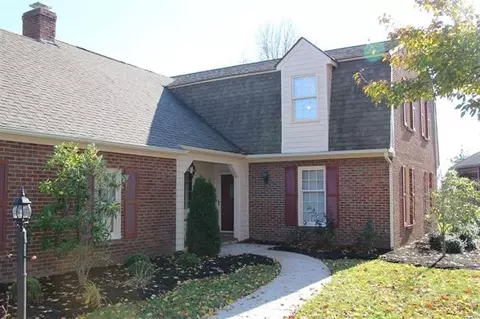 404 Clifton Ct, Winchester, KY 40391 photo 2