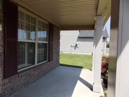 168 W Showalter Dr, Georgetown, KY 40324 photo 4