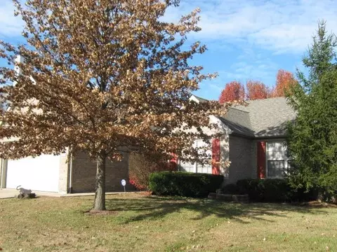 136 Old Post Rd, Paris, KY 40361 photo 3