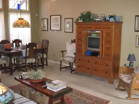 136 Old Post Rd, Paris, KY 40361 photo 6