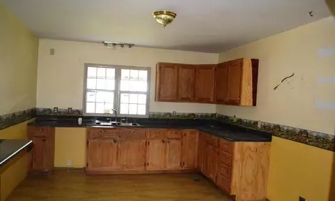 392 Sampson St, Corbin, KY 40701 photo 4