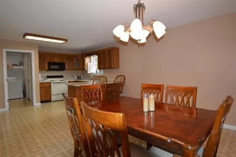 203 Falcon Ct, Berea, KY 40403 photo 13