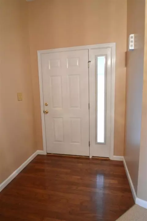 203 Falcon Ct, Berea, KY 40403 photo 17