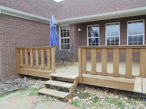 203 Falcon Ct, Berea, KY 40403 photo 4