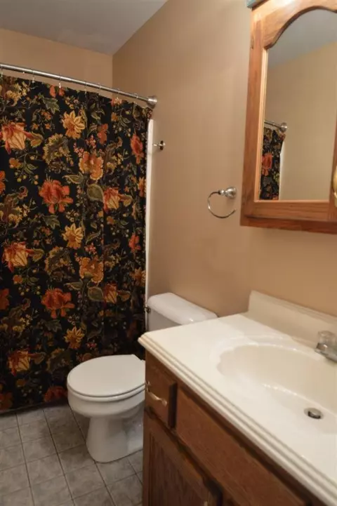 203 Falcon Ct, Berea, KY 40403 photo 23