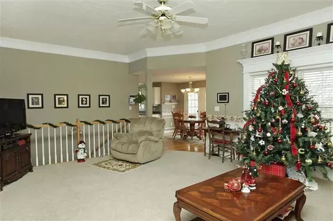 1996 Longview Dr, Georgetown, KY 40324 photo 3