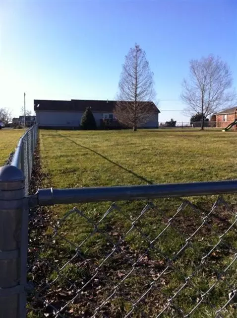 101 Tremont Dr, Berea, KY 40403 photo 2