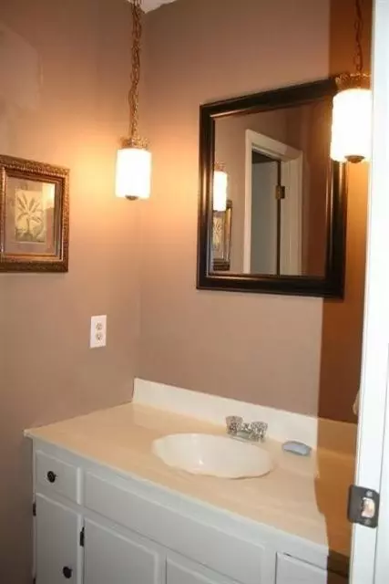 326 Pine St, Berea, KY 40403 photo 14