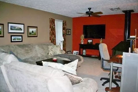 326 Pine St, Berea, KY 40403 photo 8