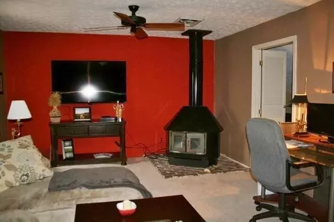 326 Pine St, Berea, KY 40403 photo 10