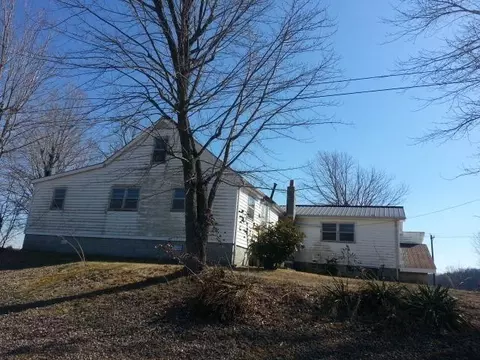 205 Alpha Loop, Albany, KY 42603 photo 1