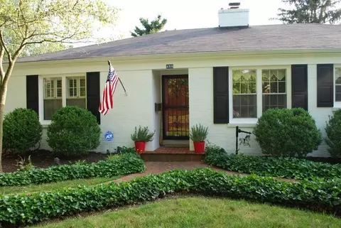 498 Bob O Link Dr, Lexington, KY 40503 photo 1
