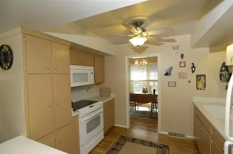 206 Sioux Trl, Georgetown, KY 40324 photo 7
