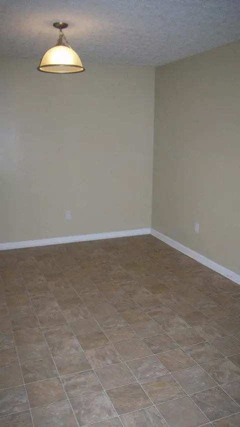 120 Kara Dr, Berea, KY 40403 photo 4