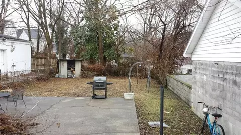 237 Wright St, Frankfort, KY 40601 photo 3
