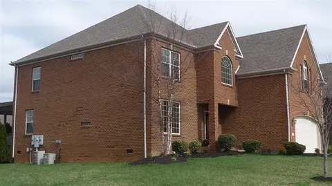 130 Prestwick Dr, Georgetown, KY 40324 photo 2