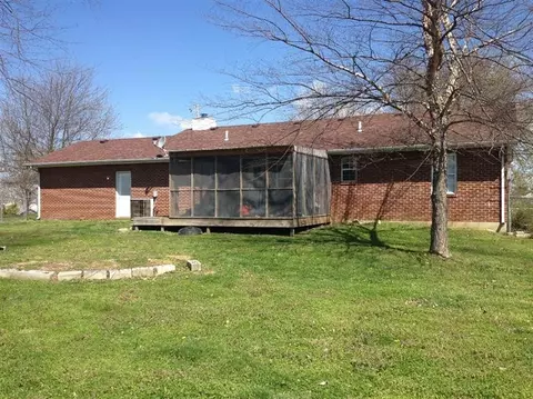 206 Thoroughbred Way, Berea, KY 40403 photo 3