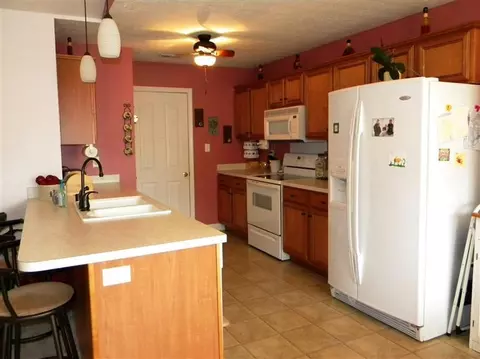 106 Haney Ct, Georgetown, KY 40324 photo 9