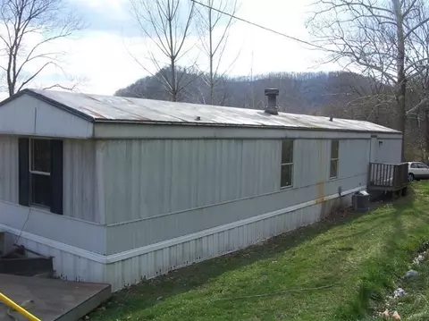 230 Upper Cane Creek Rd, Stanton, KY 40380 photo 3