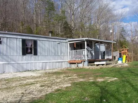 230 Upper Cane Creek Rd, Stanton, KY 40380 photo 1
