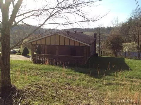 31 Elwood Ln, Flatgap, KY 41219 photo 5