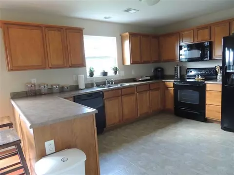 184 Stephen, Georgetown, KY 40324 photo 6