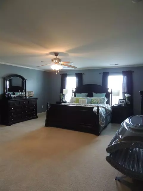 184 Stephen, Georgetown, KY 40324 photo 9
