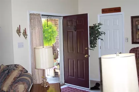 36 Oak, Lancaster, KY 40444 photo 4