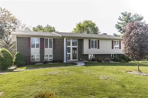164 Redbud Dr, Berea, KY 40403 photo 1