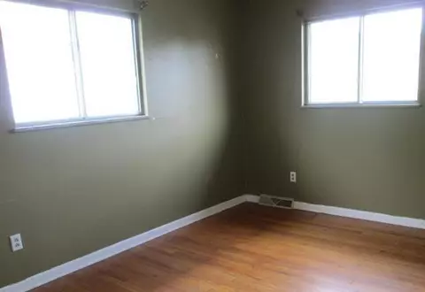 404 W 2nd St, Grayson, KY 41143 photo 10