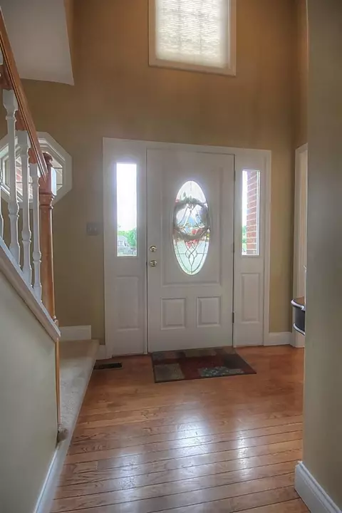114 Legacy Dr, Berea, KY 40403 photo 3