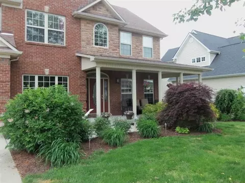 208 Lakeside Dr, Georgetown, KY 40324 photo 2