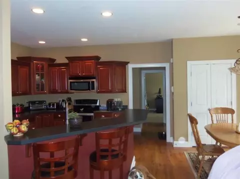 208 Lakeside Dr, Georgetown, KY 40324 photo 9