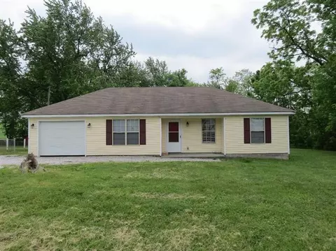 329 Centerville Ln, Georgetown, KY 40324 photo 1