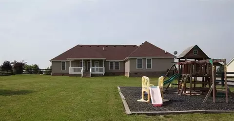 261 Cleo Ave, Lancaster, KY 40444 photo 30