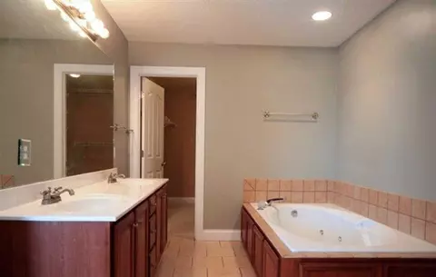 261 Cleo Ave, Lancaster, KY 40444 photo 14