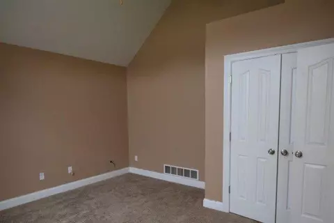 261 Cleo Ave, Lancaster, KY 40444 photo 18