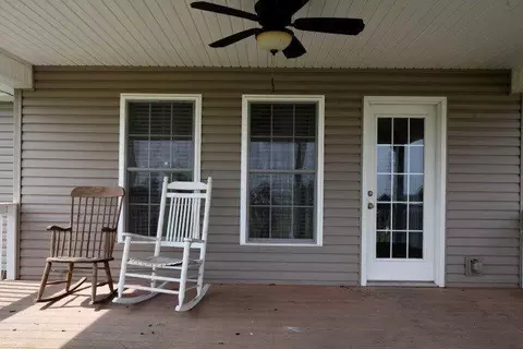 261 Cleo Ave, Lancaster, KY 40444 photo 25