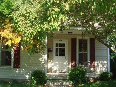 616 Second St, Georgetown, KY 40324 photo 1