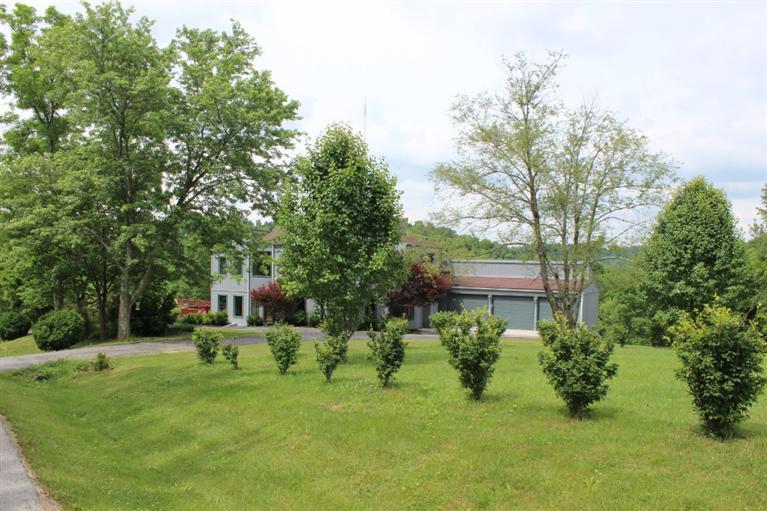 110 Windcrest Dr, Richmond, KY 40475 photo 1