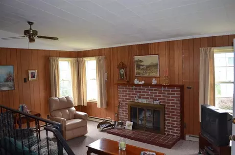 135 E Showalter Dr, Georgetown, KY 40324 photo 4