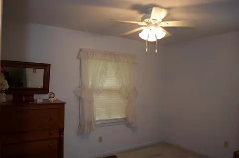 135 E Showalter Dr, Georgetown, KY 40324 photo 7