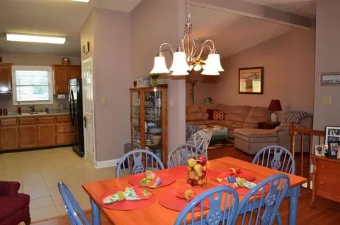 204 Bryon Ave, Berea, KY 40403 photo 4