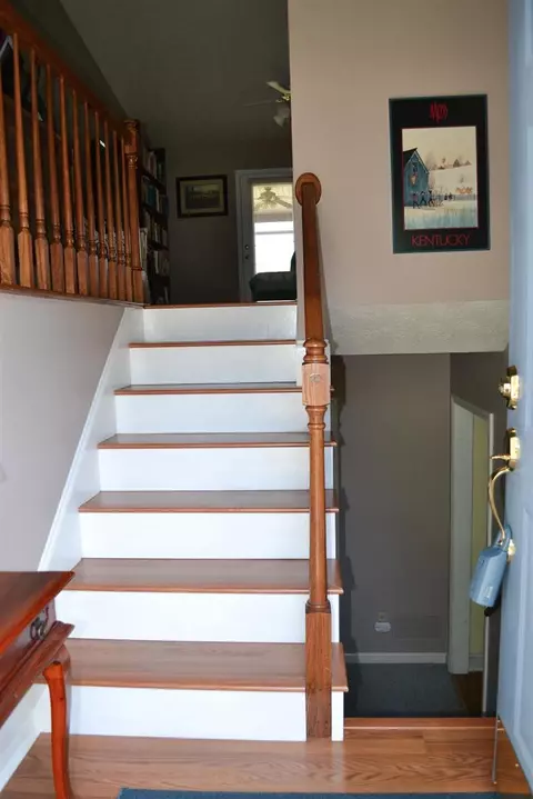 204 Bryon Ave, Berea, KY 40403 photo 5