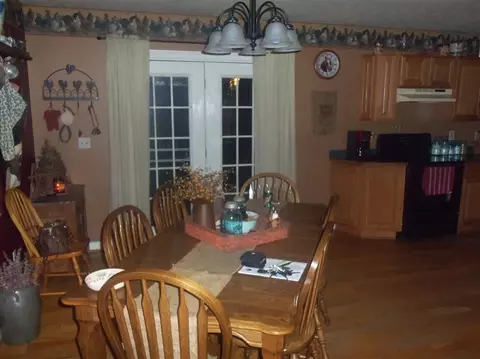 100 Rolling Mdws, Lancaster, KY 40444 photo 3