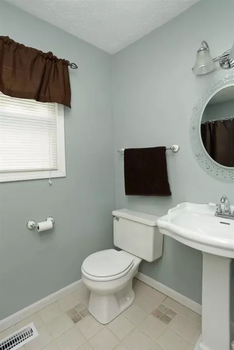 307 Mcdowell Dr, Winchester, KY 40391 photo 19