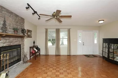 307 Mcdowell Dr, Winchester, KY 40391 photo 5
