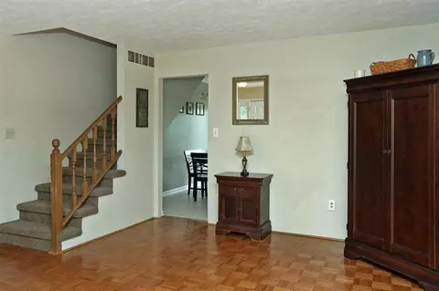 307 Mcdowell Dr, Winchester, KY 40391 photo 6