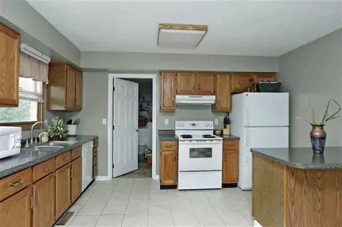 307 Mcdowell Dr, Winchester, KY 40391 photo 9